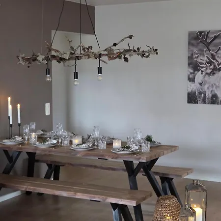 2Ndhomes Genuine Lapland Style 3Br City Center Penthouse With Terrace Apartment